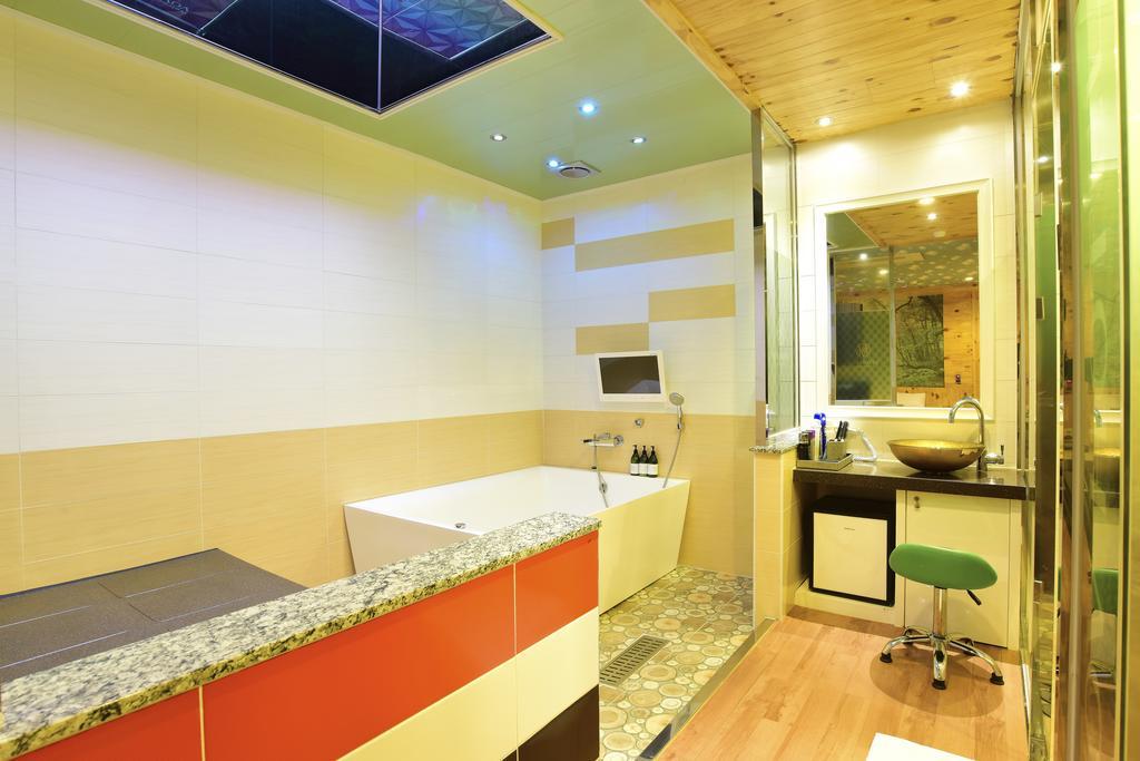 Vovtel Motel Puszan Kültér fotó
