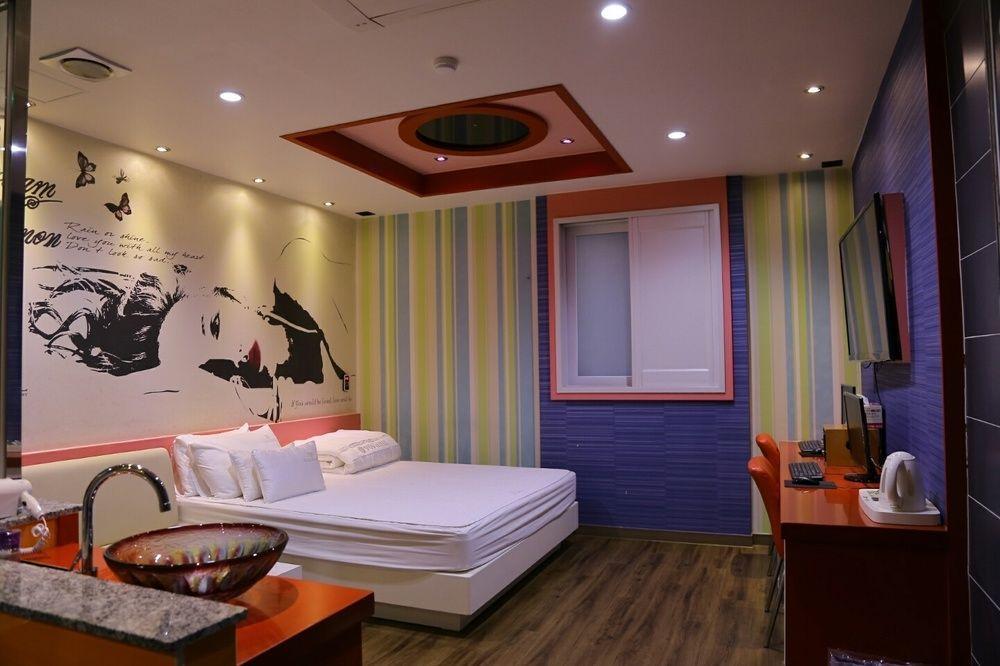 Vovtel Motel Puszan Kültér fotó