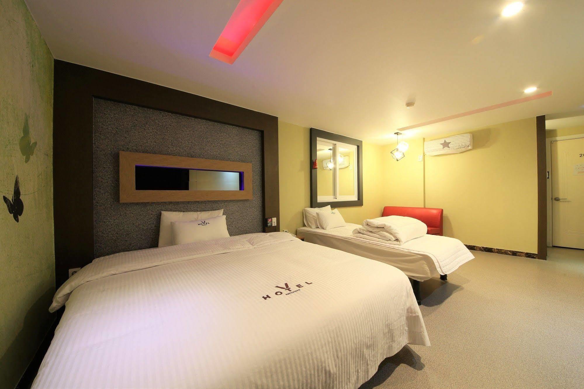 Vovtel Motel Puszan Kültér fotó